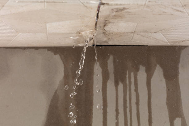 Professional Flood Damage Cleanup technician working in Murphy, MO